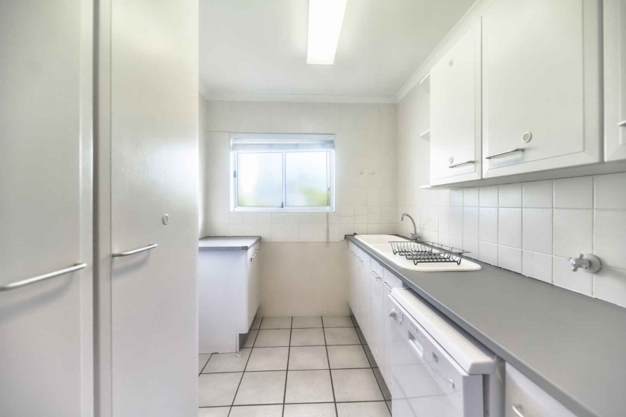 4 Bedroom Property for Sale in Voelklip Western Cape
